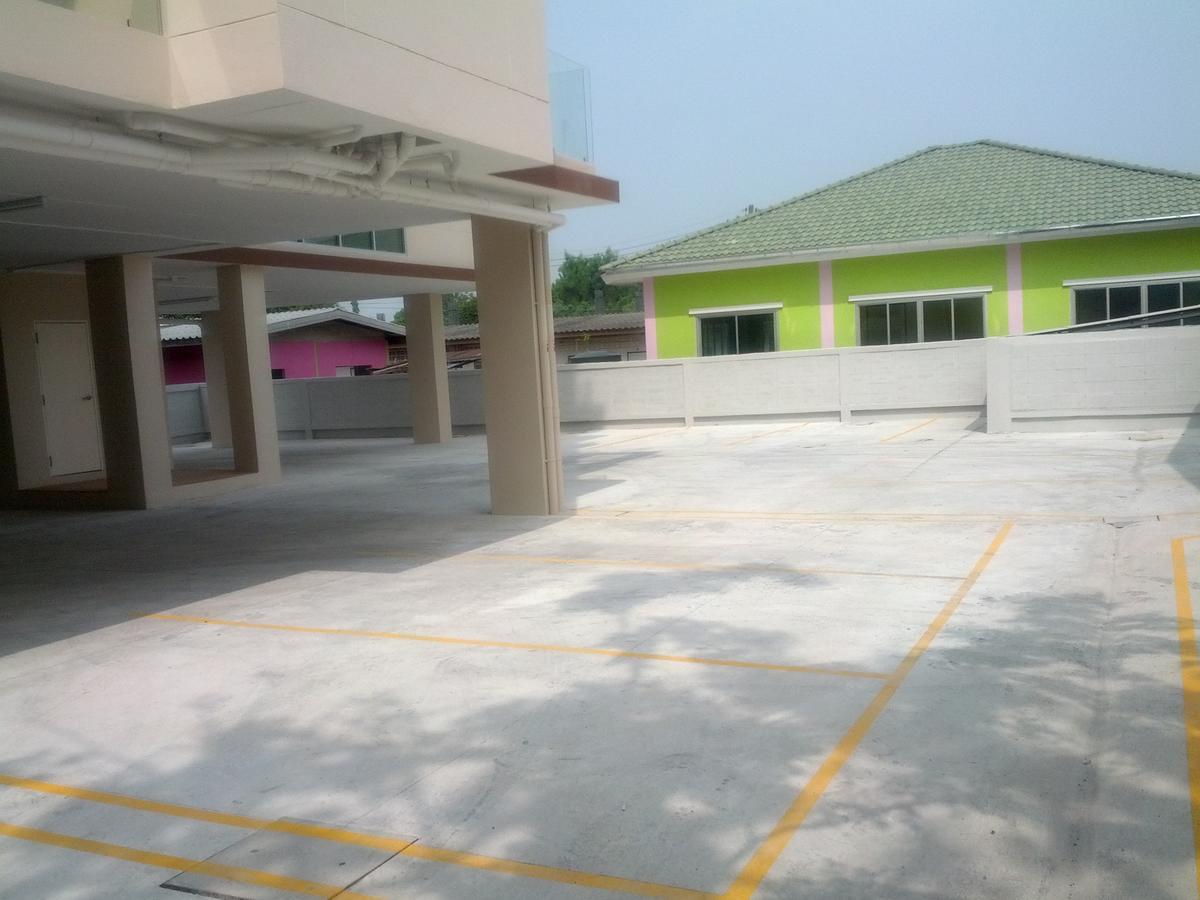 Aspen Residence Chonburi Exterior photo
