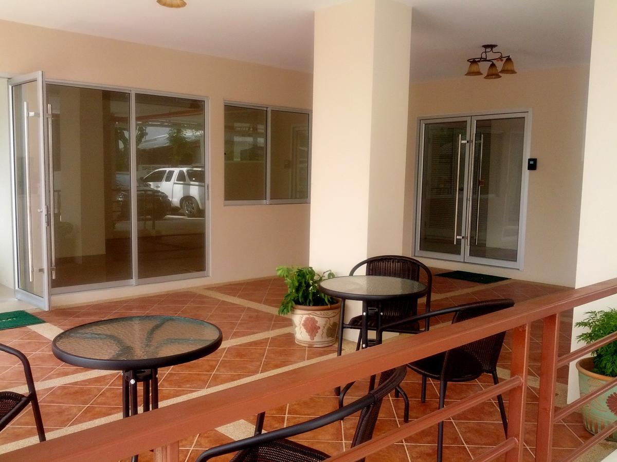 Aspen Residence Chonburi Exterior photo